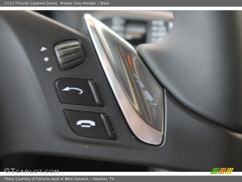 Meteor Grey Metallic / Black 2013 Porsche Cayenne Diesel