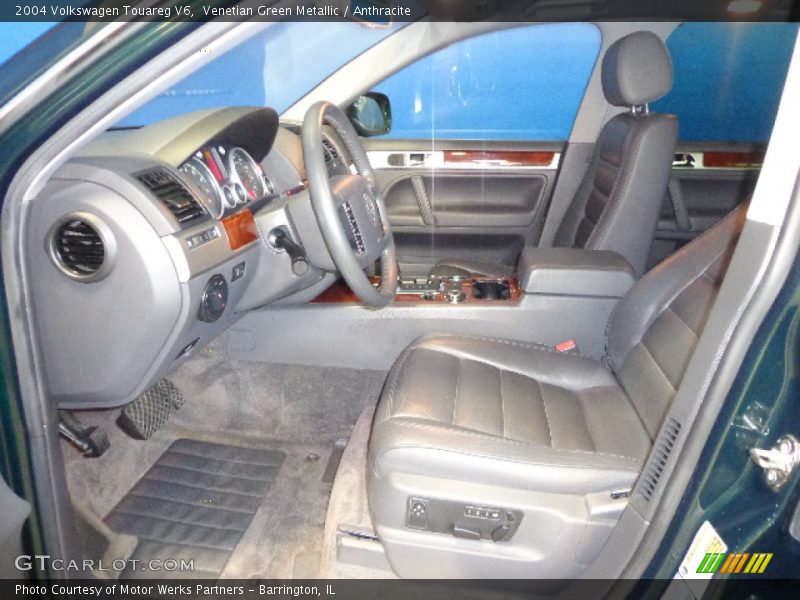 Venetian Green Metallic / Anthracite 2004 Volkswagen Touareg V6