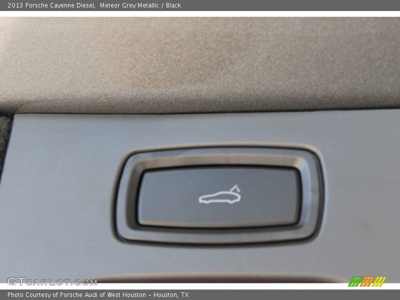 Meteor Grey Metallic / Black 2013 Porsche Cayenne Diesel