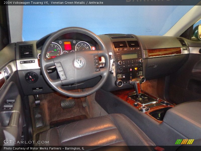 Venetian Green Metallic / Anthracite 2004 Volkswagen Touareg V6
