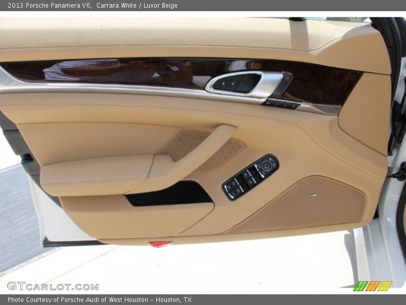 Carrara White / Luxor Beige 2013 Porsche Panamera V6