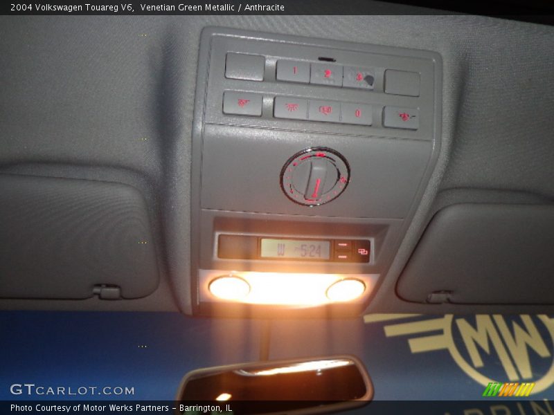 Venetian Green Metallic / Anthracite 2004 Volkswagen Touareg V6
