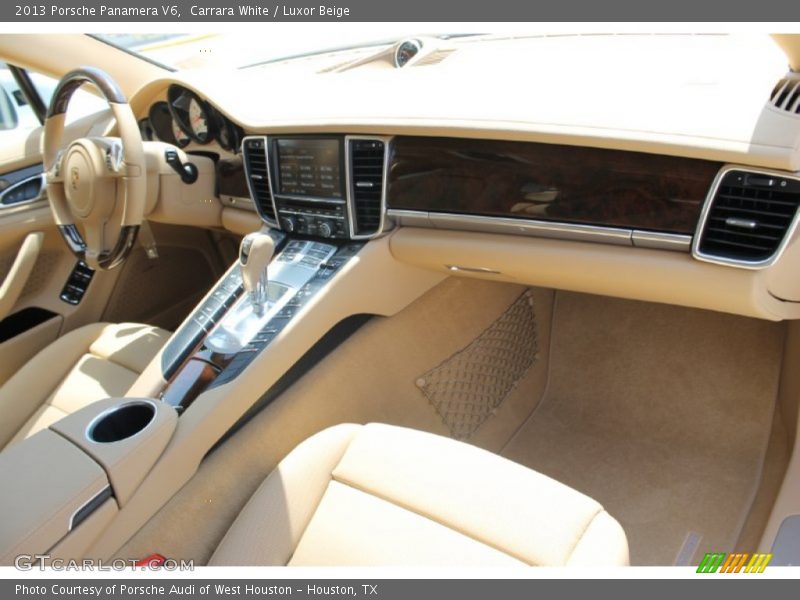 Carrara White / Luxor Beige 2013 Porsche Panamera V6