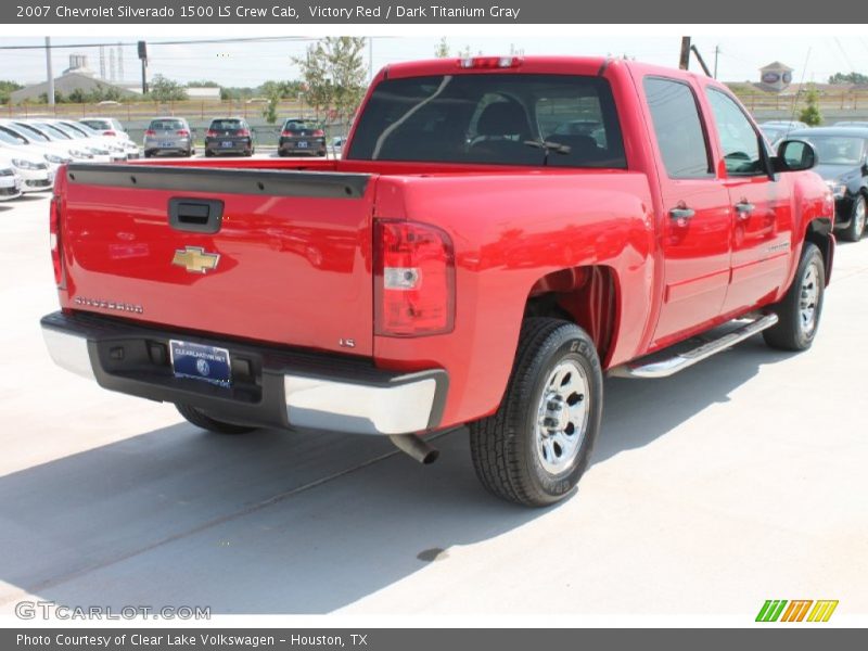 Victory Red / Dark Titanium Gray 2007 Chevrolet Silverado 1500 LS Crew Cab