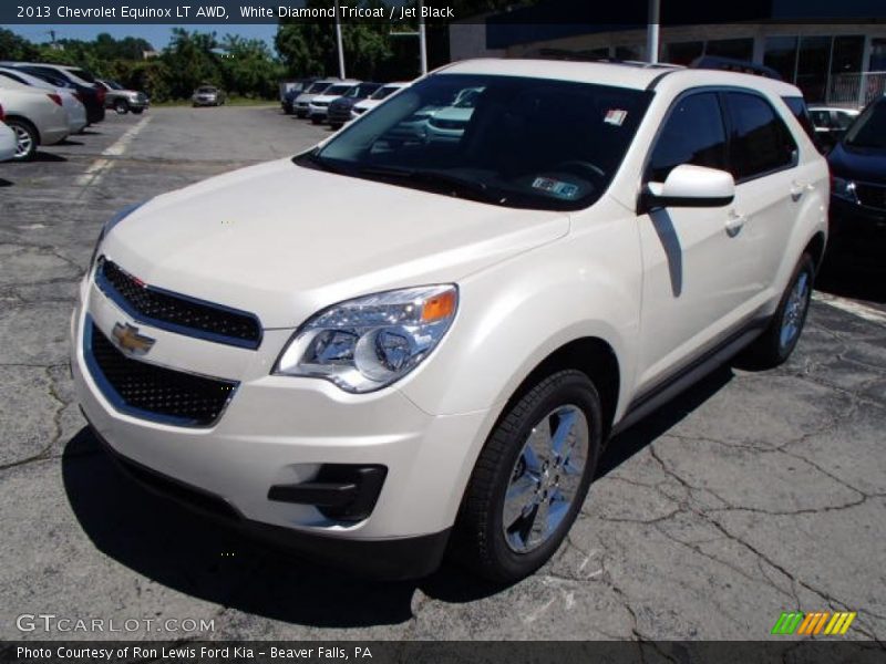 Front 3/4 View of 2013 Equinox LT AWD