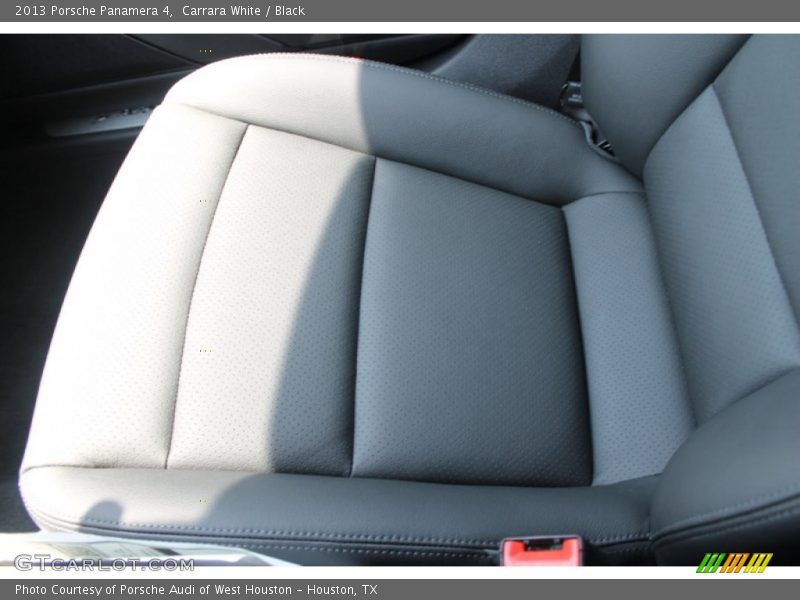 Carrara White / Black 2013 Porsche Panamera 4