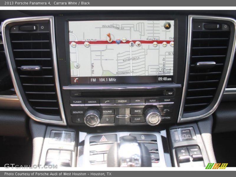 Navigation of 2013 Panamera 4