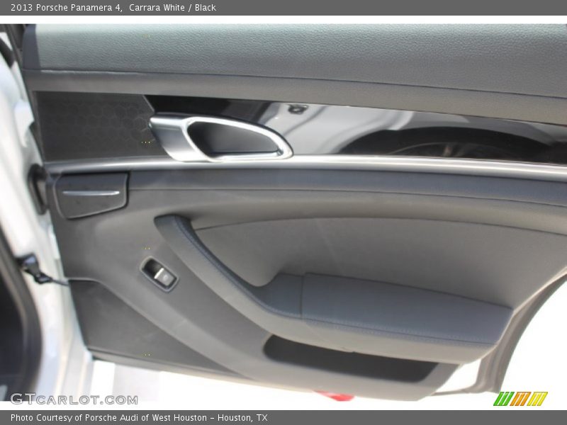 Carrara White / Black 2013 Porsche Panamera 4