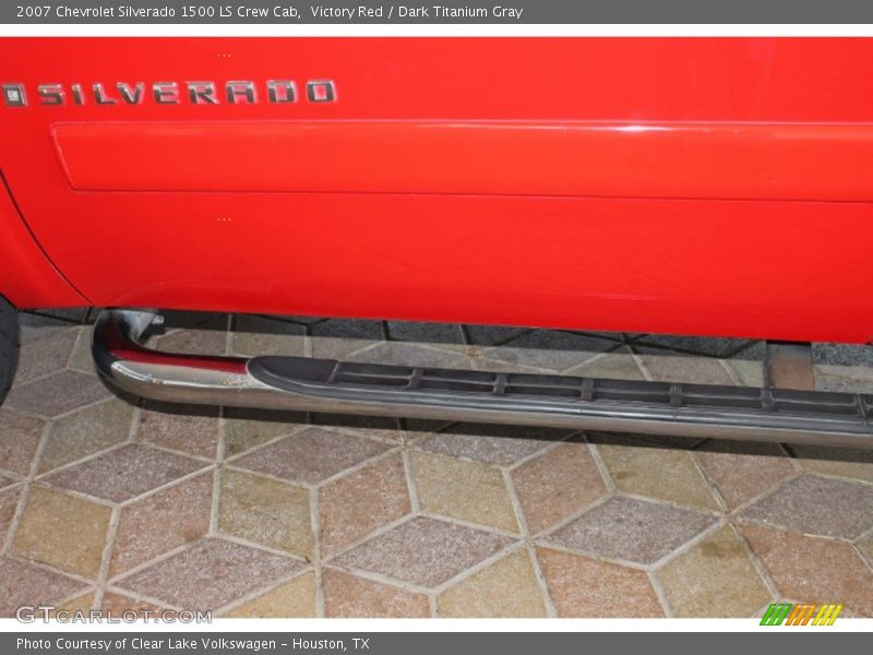 Victory Red / Dark Titanium Gray 2007 Chevrolet Silverado 1500 LS Crew Cab