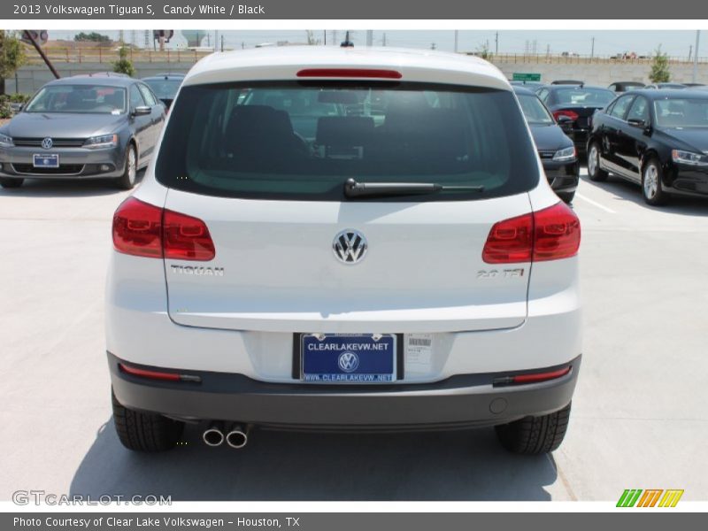 Candy White / Black 2013 Volkswagen Tiguan S