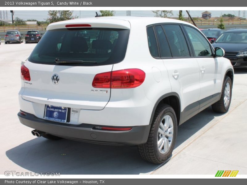 Candy White / Black 2013 Volkswagen Tiguan S