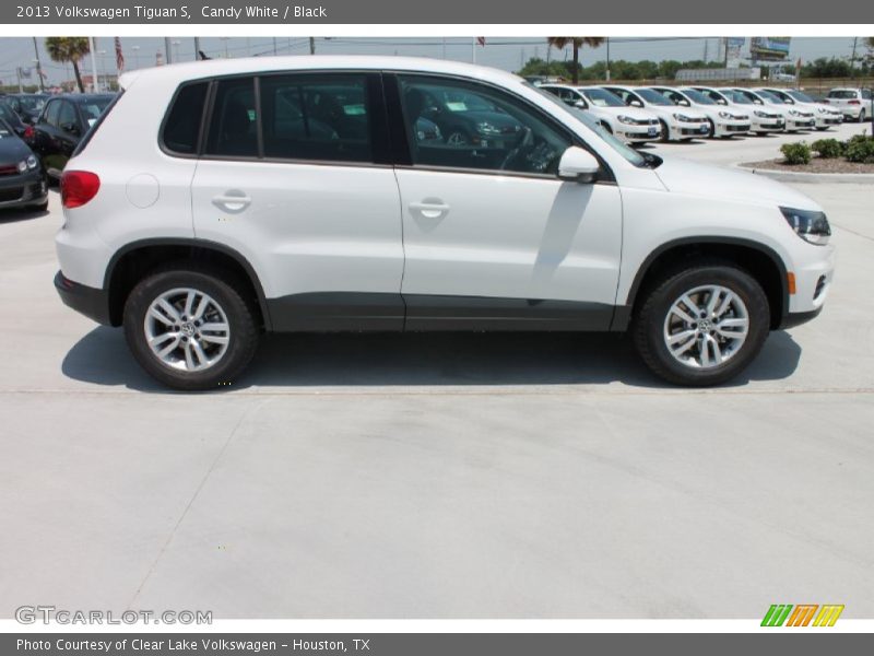 Candy White / Black 2013 Volkswagen Tiguan S