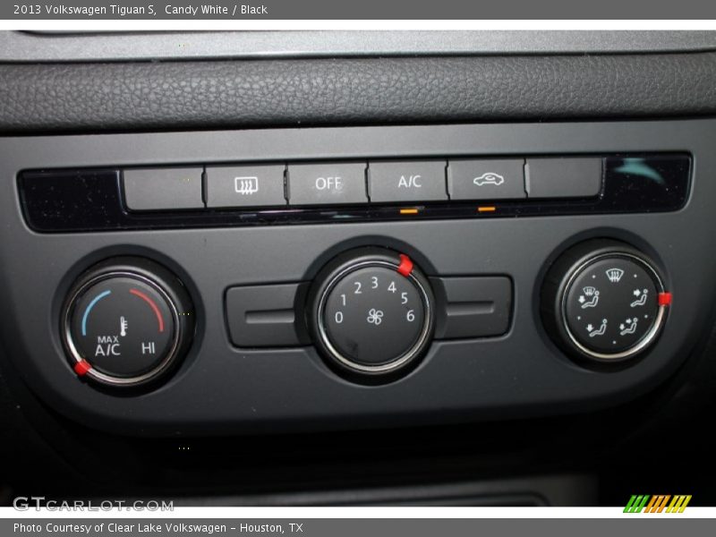 Candy White / Black 2013 Volkswagen Tiguan S