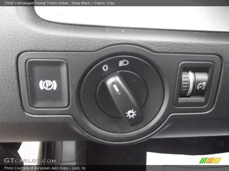 Deep Black / Classic Gray 2008 Volkswagen Passat Turbo Sedan