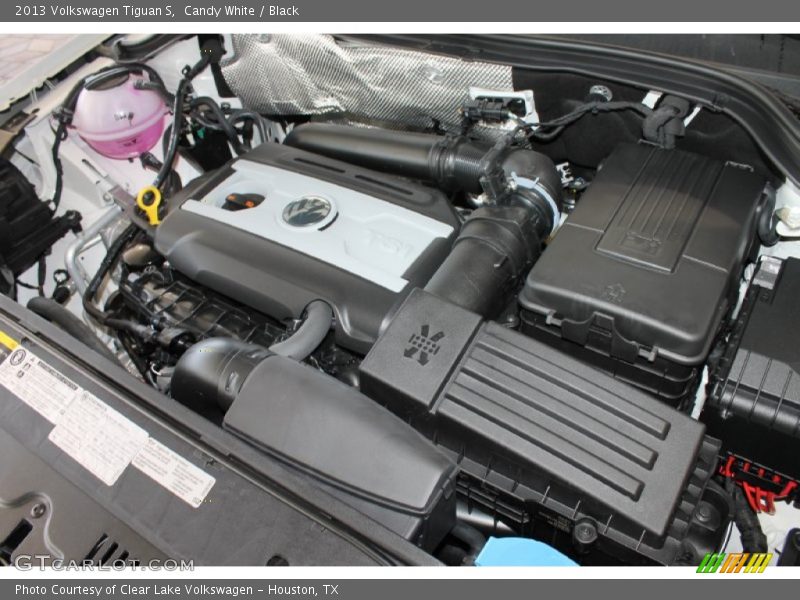 Candy White / Black 2013 Volkswagen Tiguan S