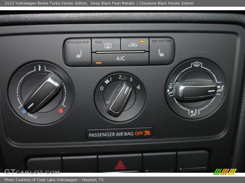 Deep Black Pearl Metallic / Cheyenne Black Fender Edition 2013 Volkswagen Beetle Turbo Fender Edition