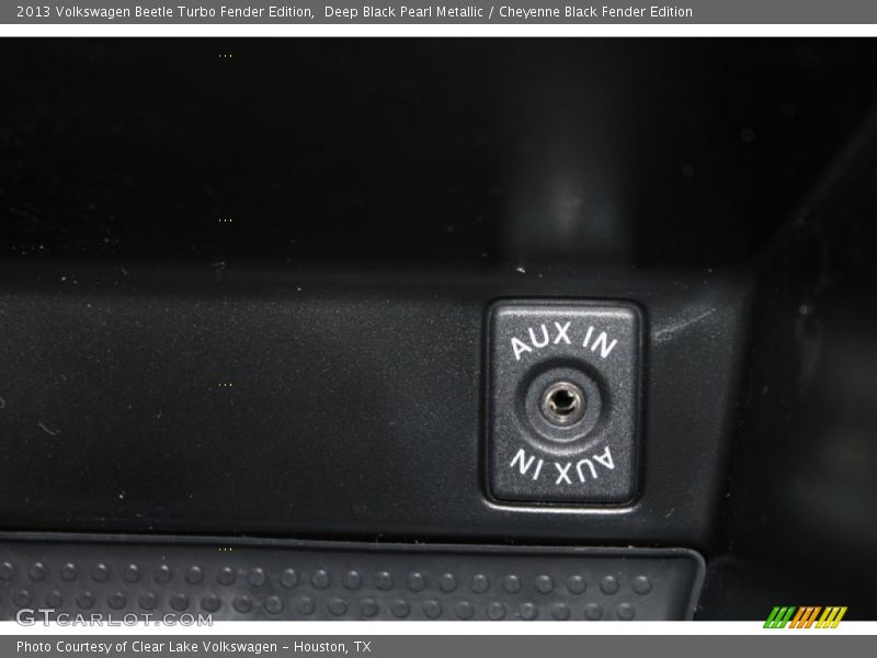 Deep Black Pearl Metallic / Cheyenne Black Fender Edition 2013 Volkswagen Beetle Turbo Fender Edition