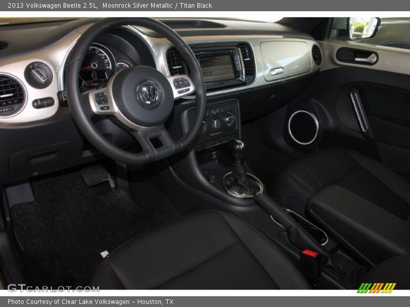 Moonrock Silver Metallic / Titan Black 2013 Volkswagen Beetle 2.5L