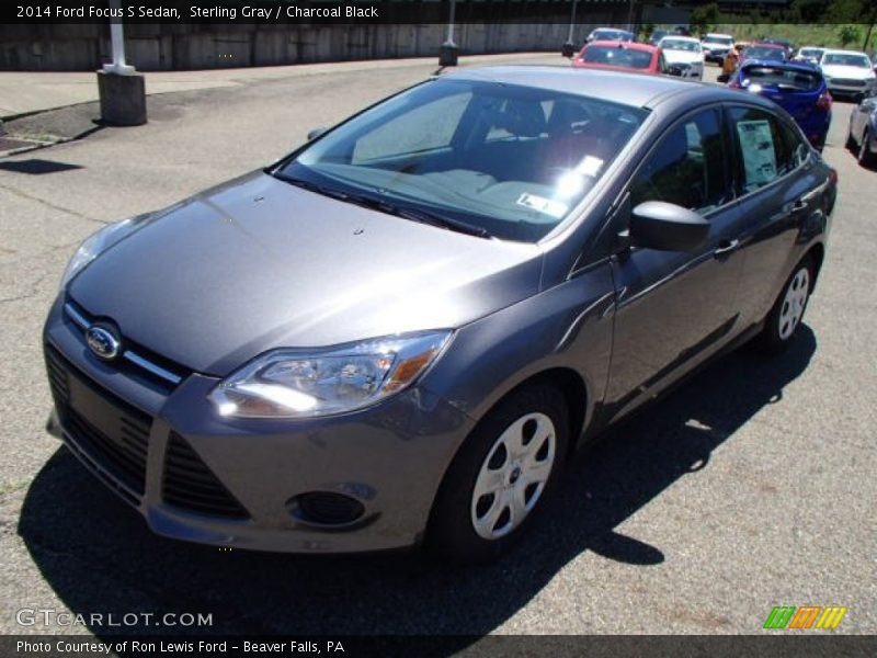 Sterling Gray / Charcoal Black 2014 Ford Focus S Sedan