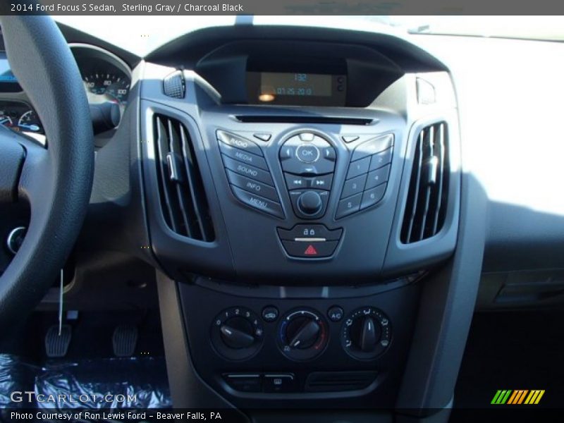 Sterling Gray / Charcoal Black 2014 Ford Focus S Sedan