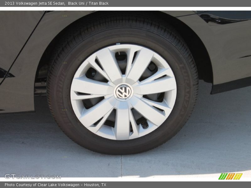 Black Uni / Titan Black 2013 Volkswagen Jetta SE Sedan