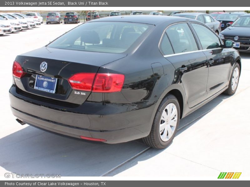 Black Uni / Titan Black 2013 Volkswagen Jetta SE Sedan