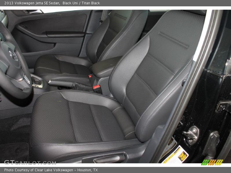 Black Uni / Titan Black 2013 Volkswagen Jetta SE Sedan