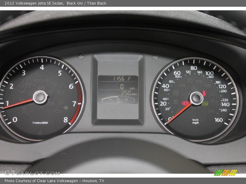 Black Uni / Titan Black 2013 Volkswagen Jetta SE Sedan