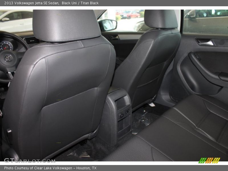Black Uni / Titan Black 2013 Volkswagen Jetta SE Sedan