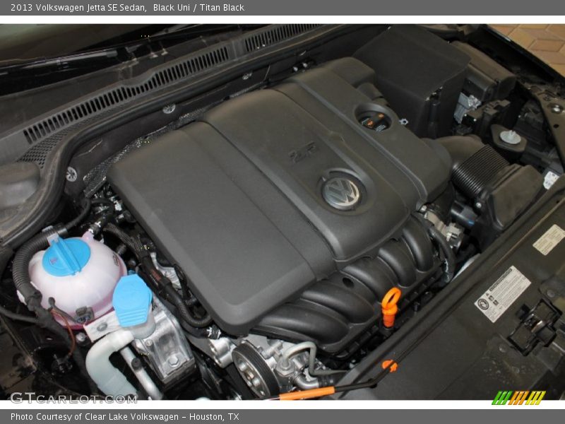 Black Uni / Titan Black 2013 Volkswagen Jetta SE Sedan