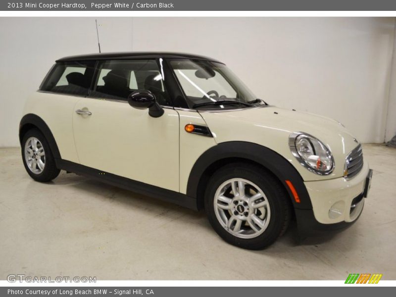 Pepper White / Carbon Black 2013 Mini Cooper Hardtop