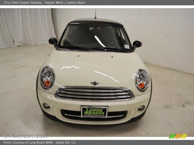 Pepper White / Carbon Black 2013 Mini Cooper Hardtop