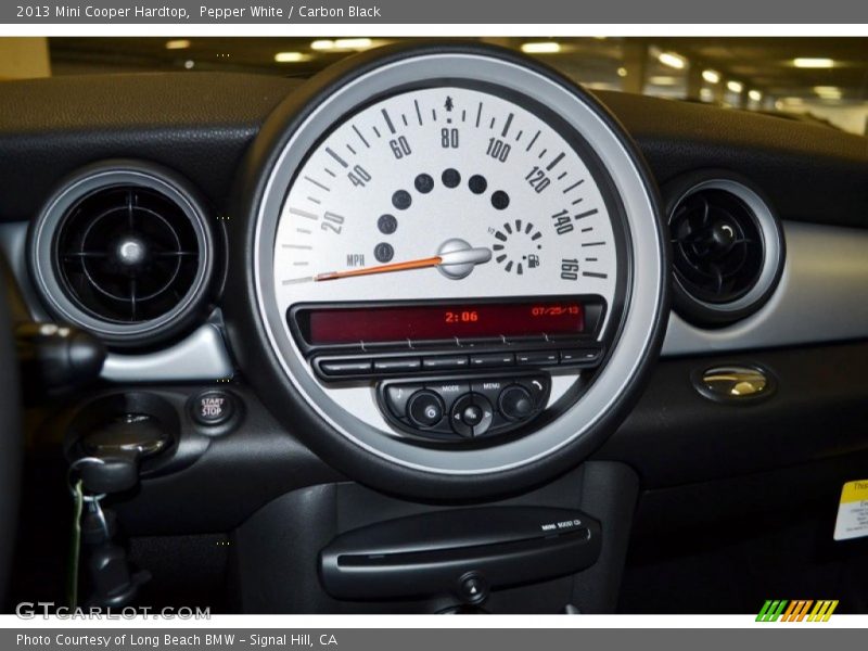 Pepper White / Carbon Black 2013 Mini Cooper Hardtop