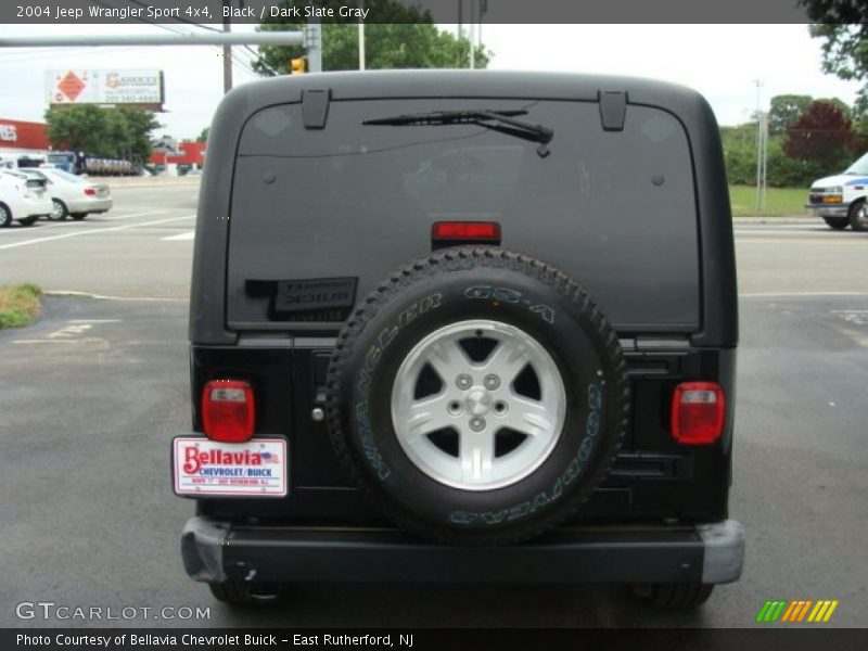 Black / Dark Slate Gray 2004 Jeep Wrangler Sport 4x4