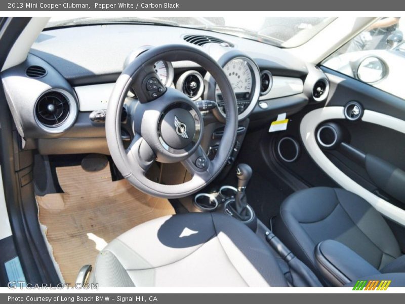 Pepper White / Carbon Black 2013 Mini Cooper Clubman
