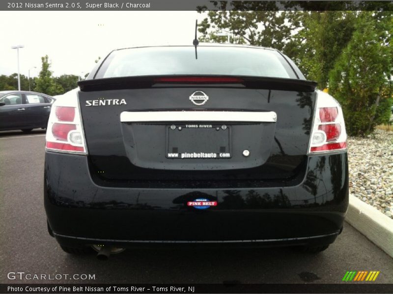 Super Black / Charcoal 2012 Nissan Sentra 2.0 S