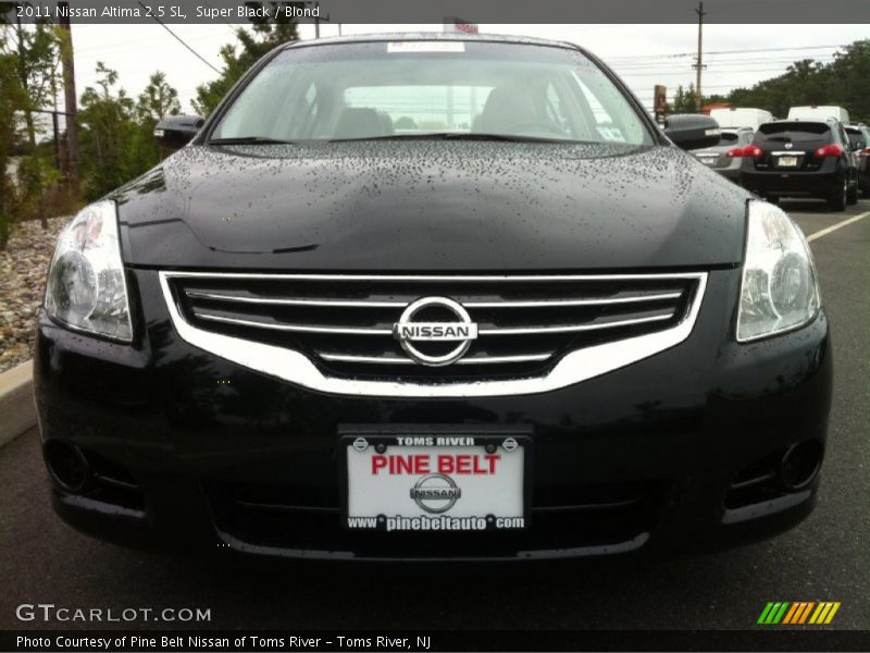 Super Black / Blond 2011 Nissan Altima 2.5 SL