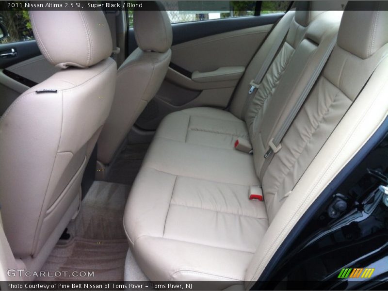 Super Black / Blond 2011 Nissan Altima 2.5 SL