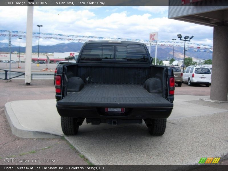 Black / Mist Gray 2001 Dodge Ram 1500 ST Club Cab 4x4