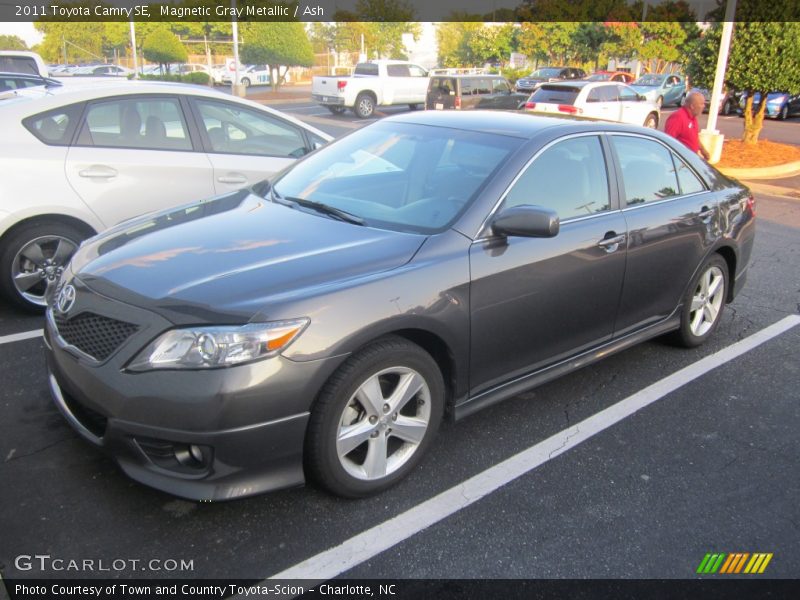 Magnetic Gray Metallic / Ash 2011 Toyota Camry SE