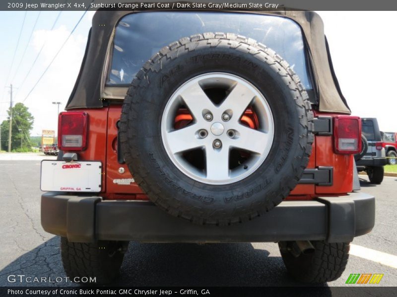Sunburst Orange Pearl Coat / Dark Slate Gray/Medium Slate Gray 2009 Jeep Wrangler X 4x4
