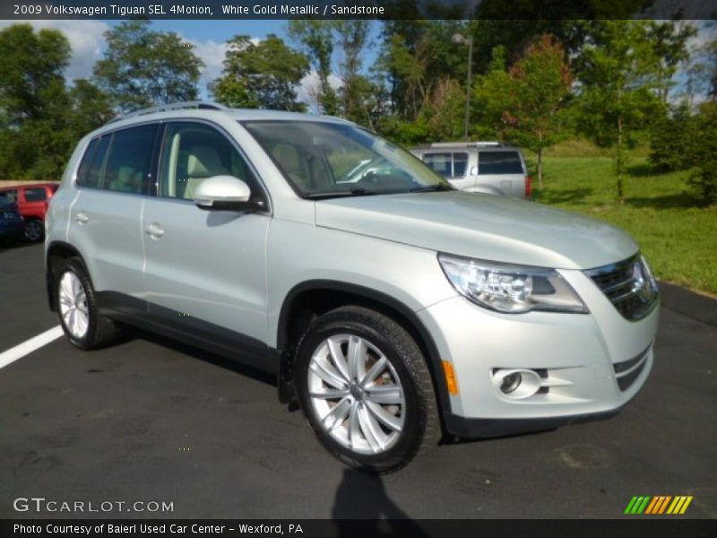 White Gold Metallic / Sandstone 2009 Volkswagen Tiguan SEL 4Motion