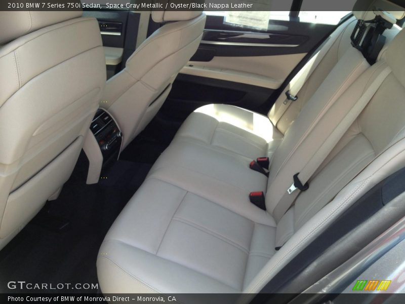 Space Gray Metallic / Oyster/Black Nappa Leather 2010 BMW 7 Series 750i Sedan