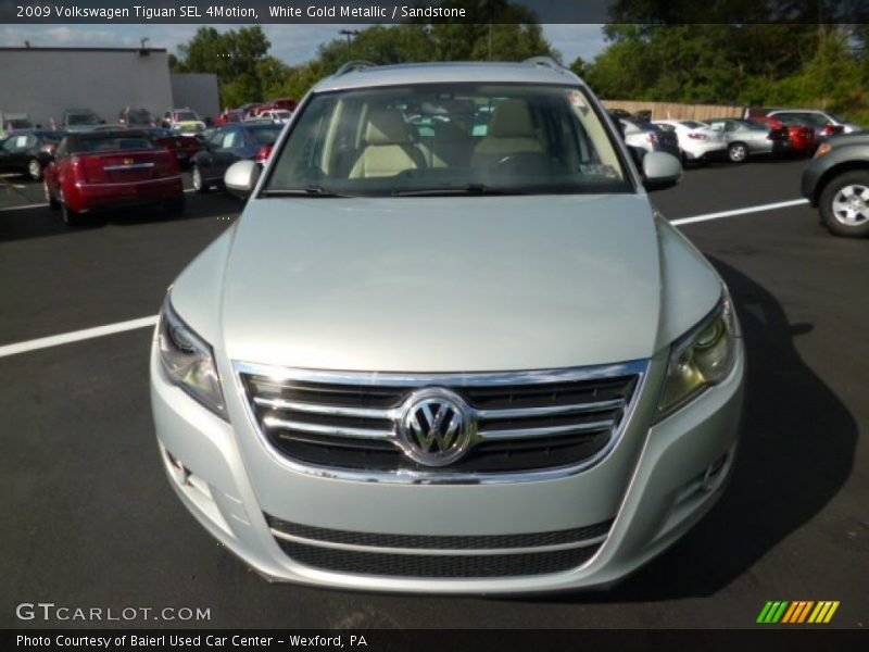 White Gold Metallic / Sandstone 2009 Volkswagen Tiguan SEL 4Motion