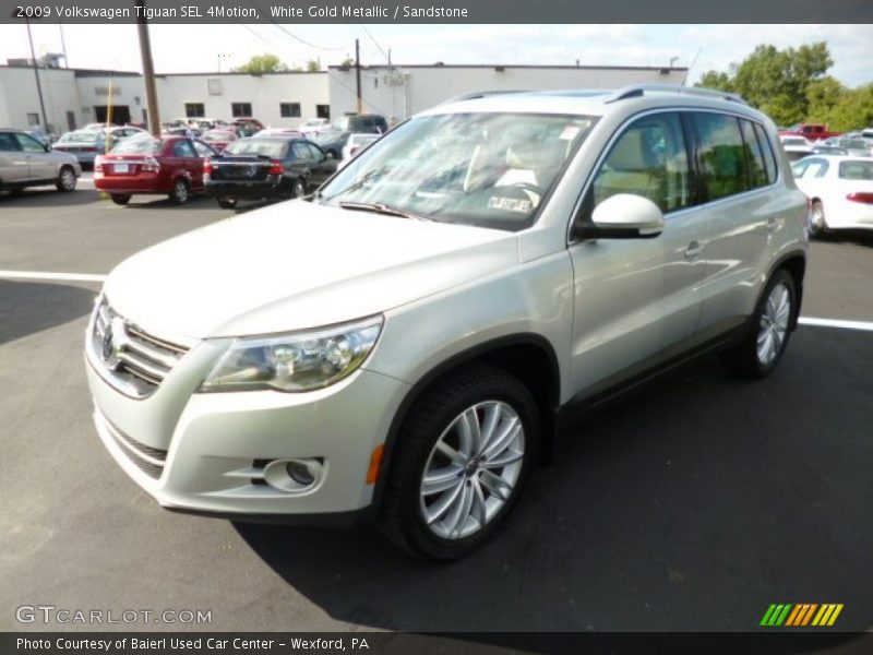 White Gold Metallic / Sandstone 2009 Volkswagen Tiguan SEL 4Motion