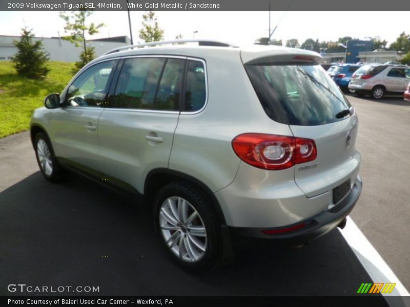 White Gold Metallic / Sandstone 2009 Volkswagen Tiguan SEL 4Motion