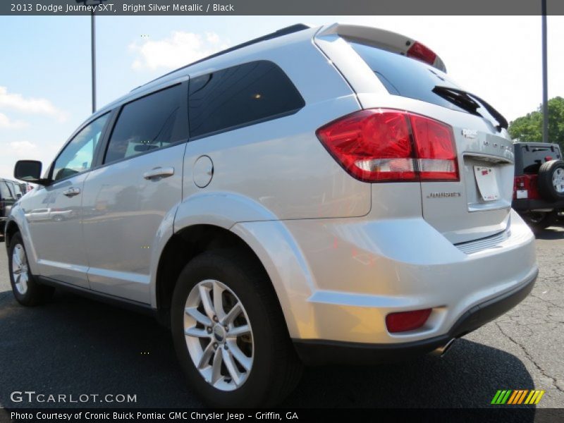 Bright Silver Metallic / Black 2013 Dodge Journey SXT