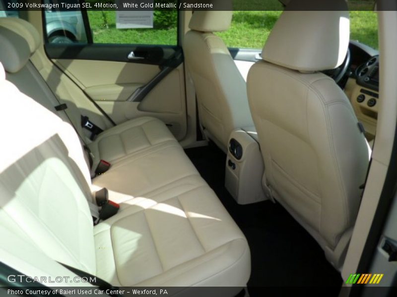 White Gold Metallic / Sandstone 2009 Volkswagen Tiguan SEL 4Motion