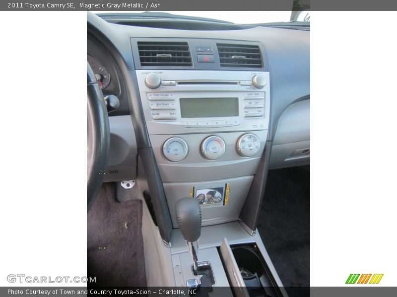 Magnetic Gray Metallic / Ash 2011 Toyota Camry SE