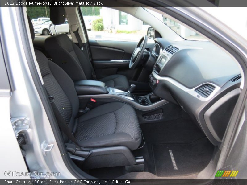 Bright Silver Metallic / Black 2013 Dodge Journey SXT